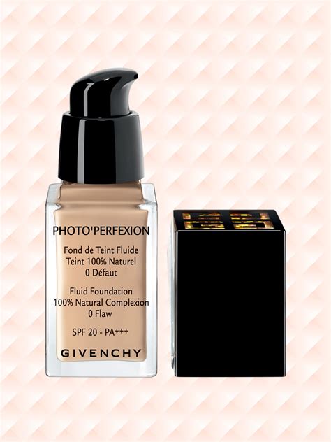 GIVENCHY Fluid Foundation 